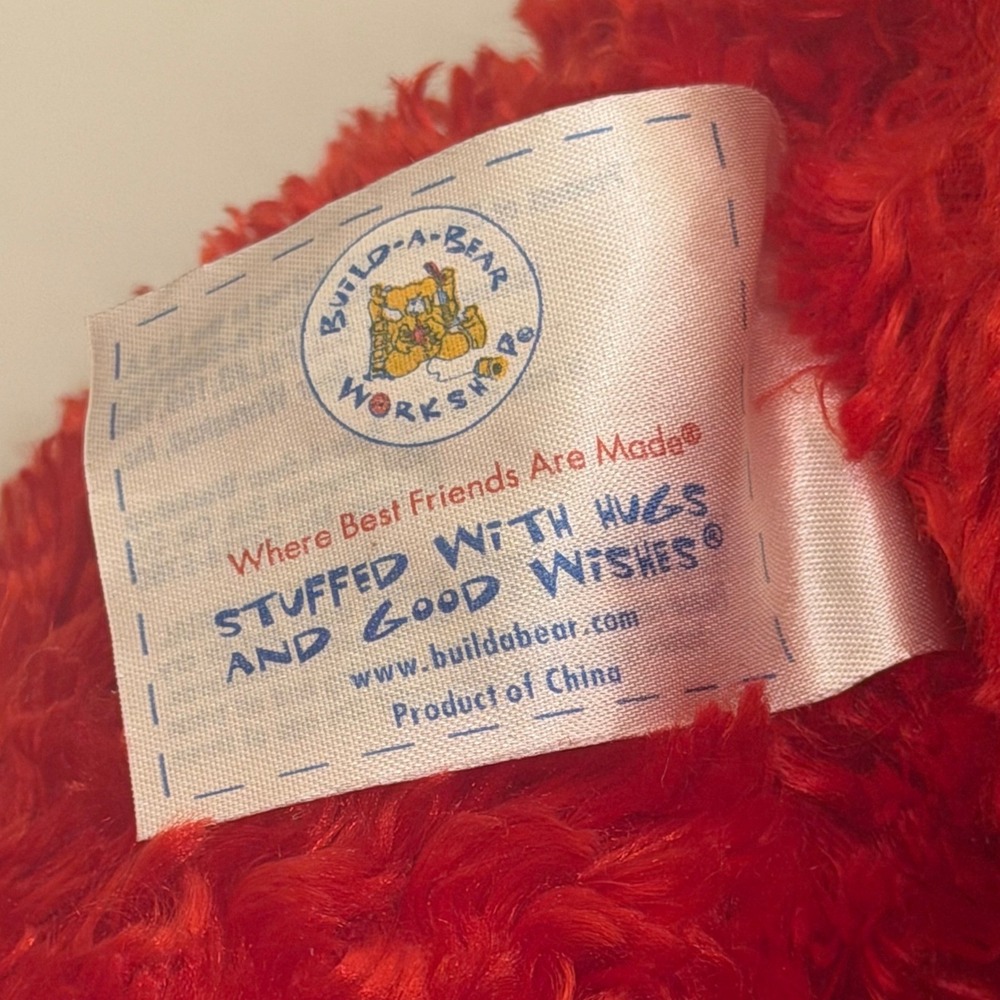 Build-A-Bear Red Hugs and Kisses Teddy Bear Valentine Plush Heart Swirl 16 inch - Picture 7 of 8